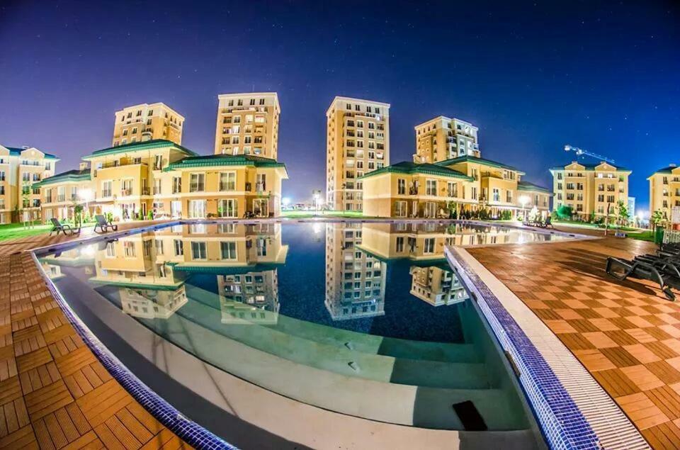 Luxury Apartment With Pool In North Bucharest Cretuleasca المظهر الخارجي الصورة